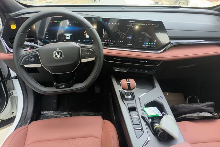 Used CHANGAN X5 PLUS 2026 Model, Second Generation, 1.5T Excellence PRO Center Console