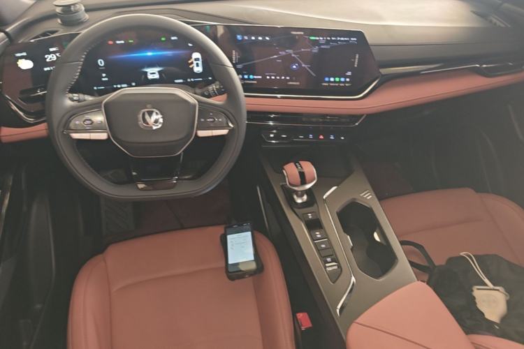 Used CHANGAN X5 PLUS 2026 Model, Second Generation, 1.5T Transcendence PRO Center Console