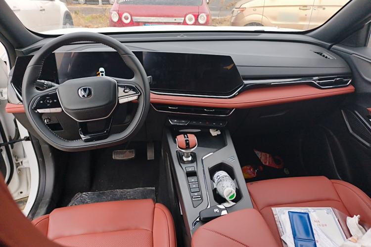 Used CHANGAN X5 PLUS 2026 Model, Second Generation, 1.5T Transcendence PRO Center Console