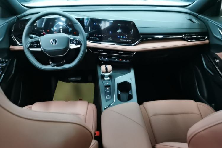 Used CHANGAN X5 PLUS 2026 Model, Second Generation, 1.5T Pioneer PRO Center Console