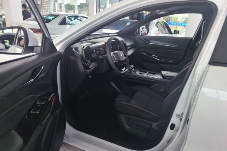 Used CHANGAN X5 PLUS 2026 Model, Second Generation, 1.5T High-Energy PRO Driver Seat