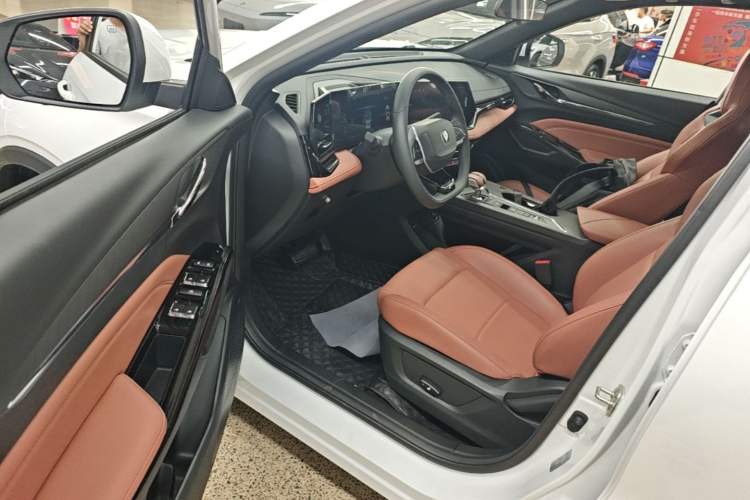 Used CHANGAN X5 PLUS 2026 Model, Second Generation, 1.5T Transcendence PRO Driver Seat