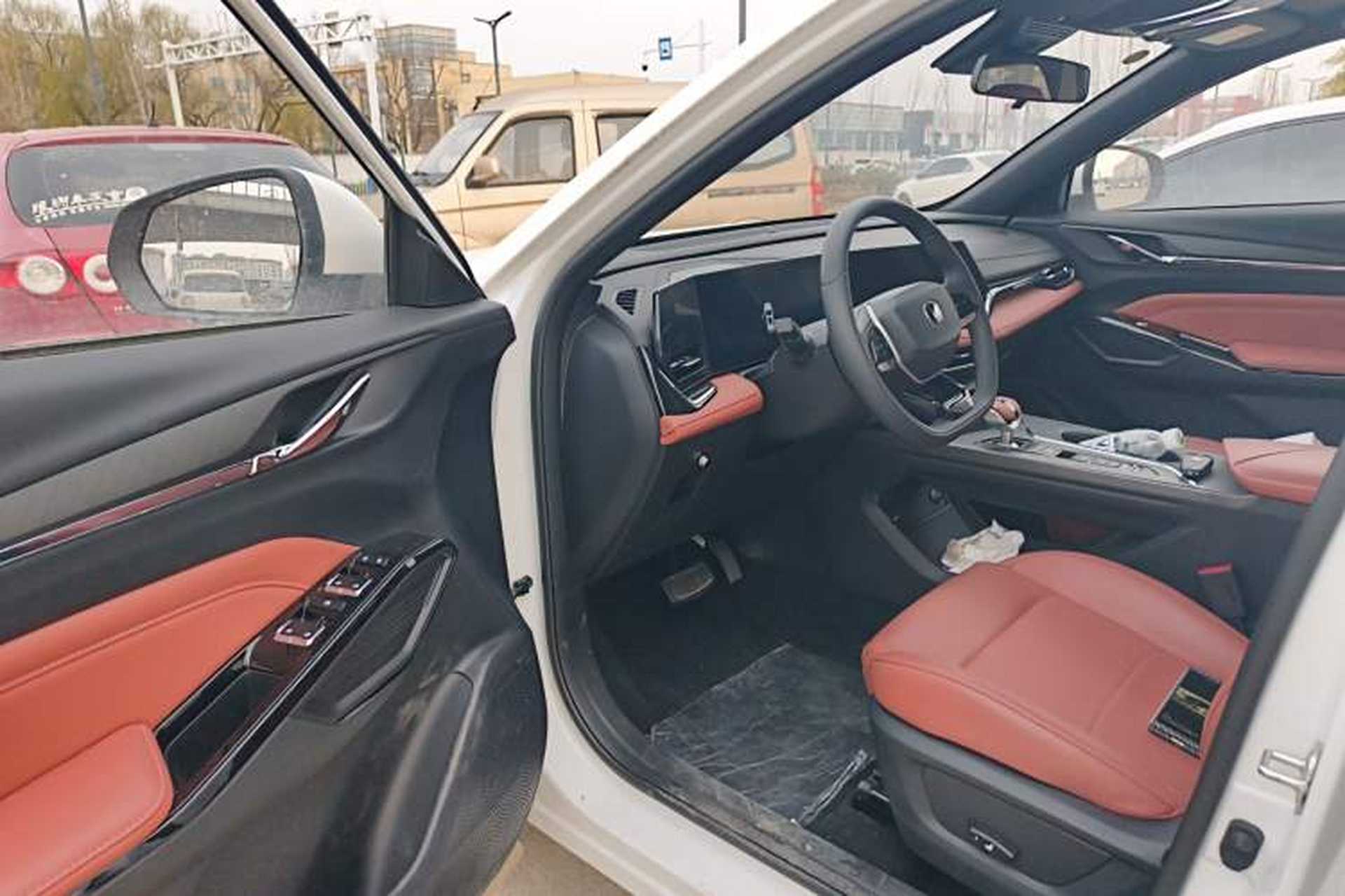 Used CHANGAN X5 PLUS 2026 Model, Second Generation, 1.5T Transcendence PRO Driver Seat