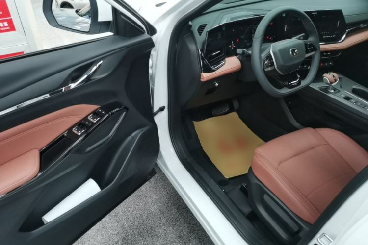 Used CHANGAN X5 PLUS 2026 Model, Second Generation, 1.5T Pioneer PRO Driver Seat