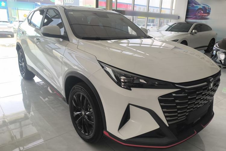 Used CHANGAN X5 PLUS 2026 Model, Second Generation, 1.5T Pioneer PRO Front Right 45 Deg