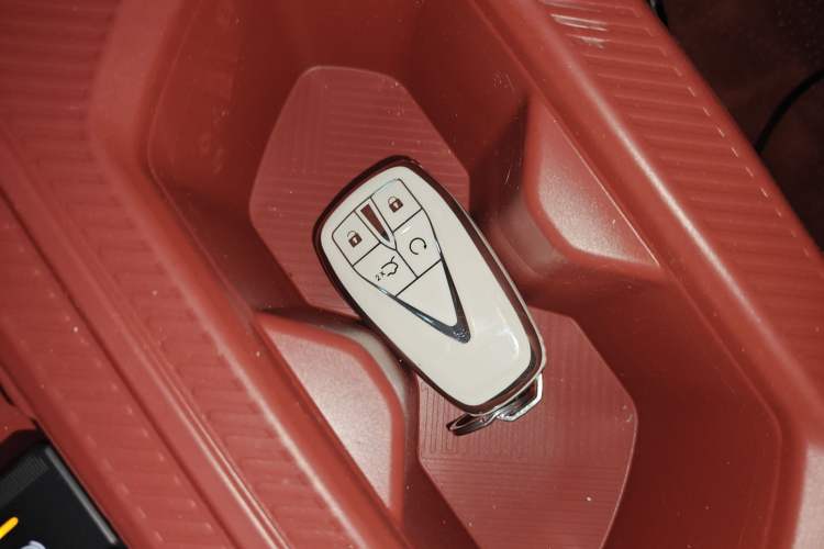 Used CHANGAN X5 PLUS 2026 Model, Second Generation, 1.5T Transcendence PRO Interior 1