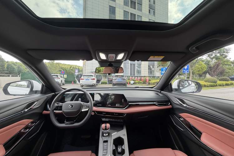 Used CHANGAN X5 PLUS 2026 Model, Second Generation, 1.5T Transcendence PRO Interior 1