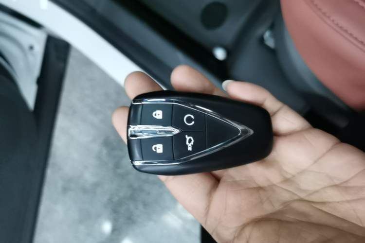 Used CHANGAN X5 PLUS 2026 Model, Second Generation, 1.5T Pioneer PRO Interior 1