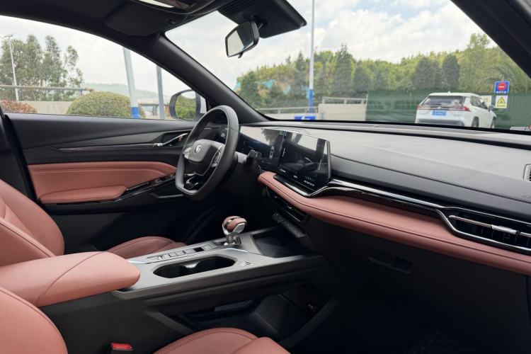Used CHANGAN X5 PLUS 2026 Model, Second Generation, 1.5T Transcendence PRO Interior 9