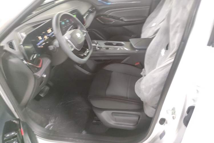 Used CHANGAN X5 PLUS 2026 Model, Second Generation, 1.5T High-Energy PRO Left Front Seat