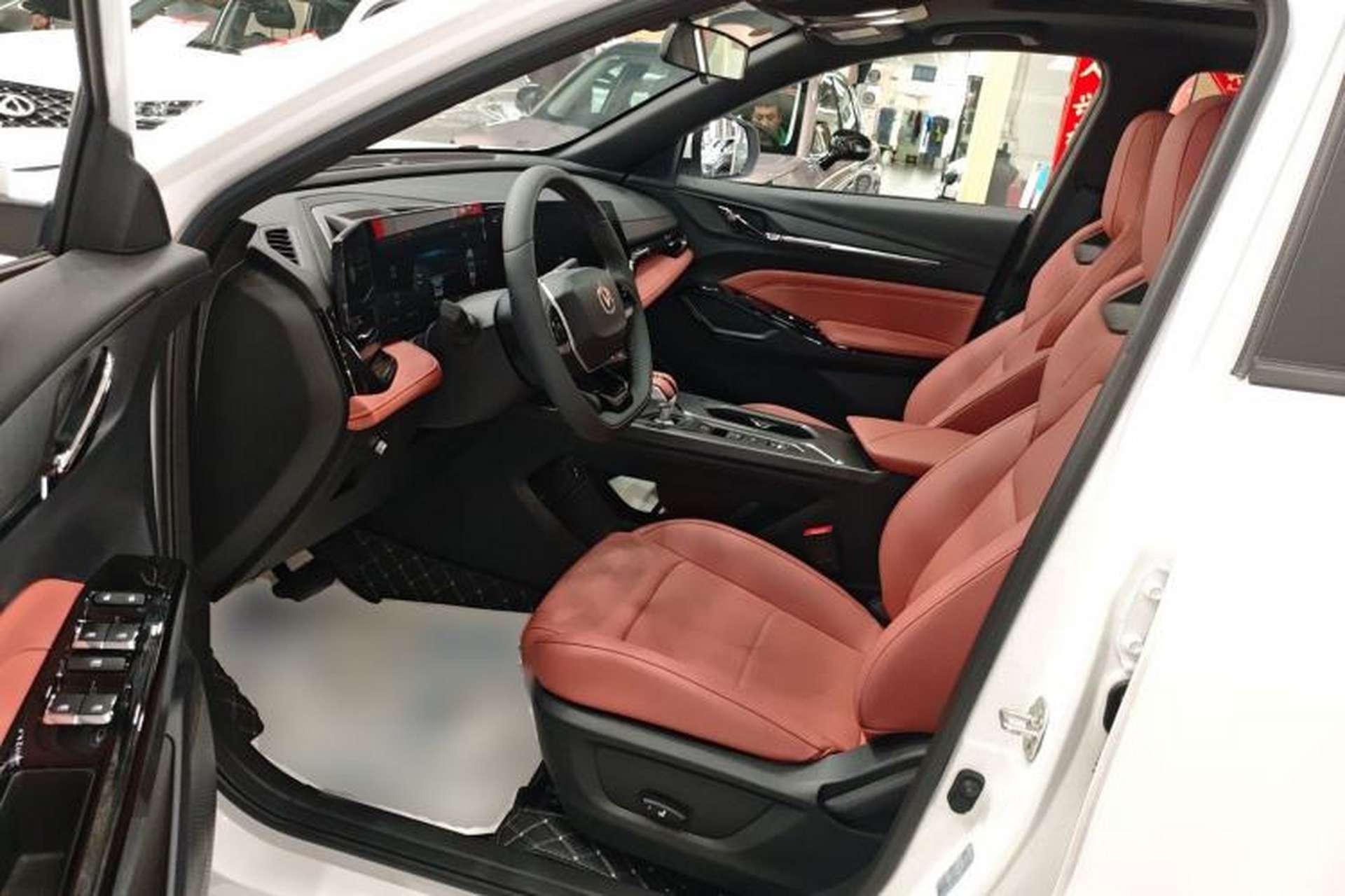 Used CHANGAN X5 PLUS 2026 Model, Second Generation, 1.5T Transcendence PRO Left Front Seat