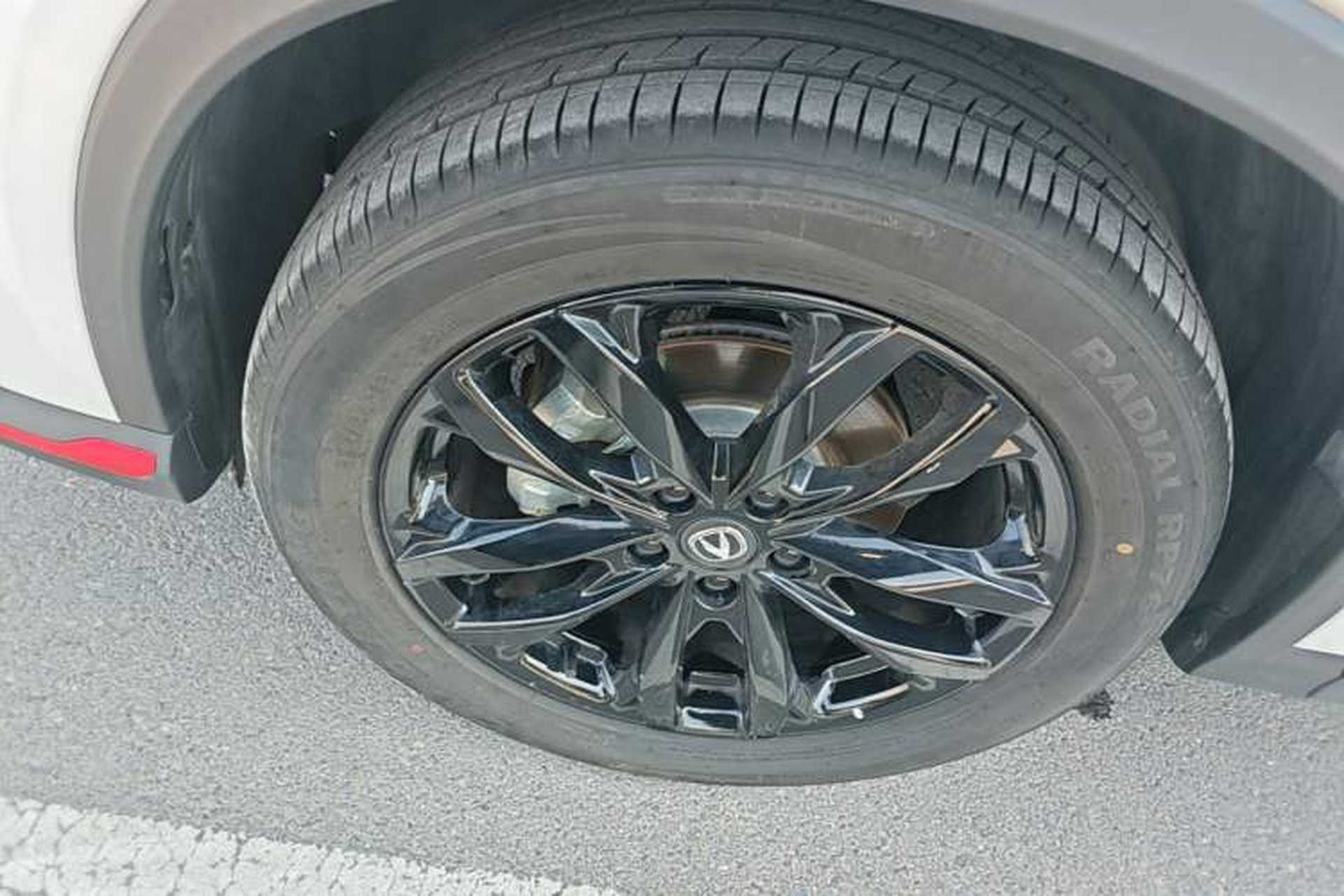 Used CHANGAN X5 PLUS 2026 Model, Second Generation, 1.5T Transcendence PRO Left Front Wheel Hub