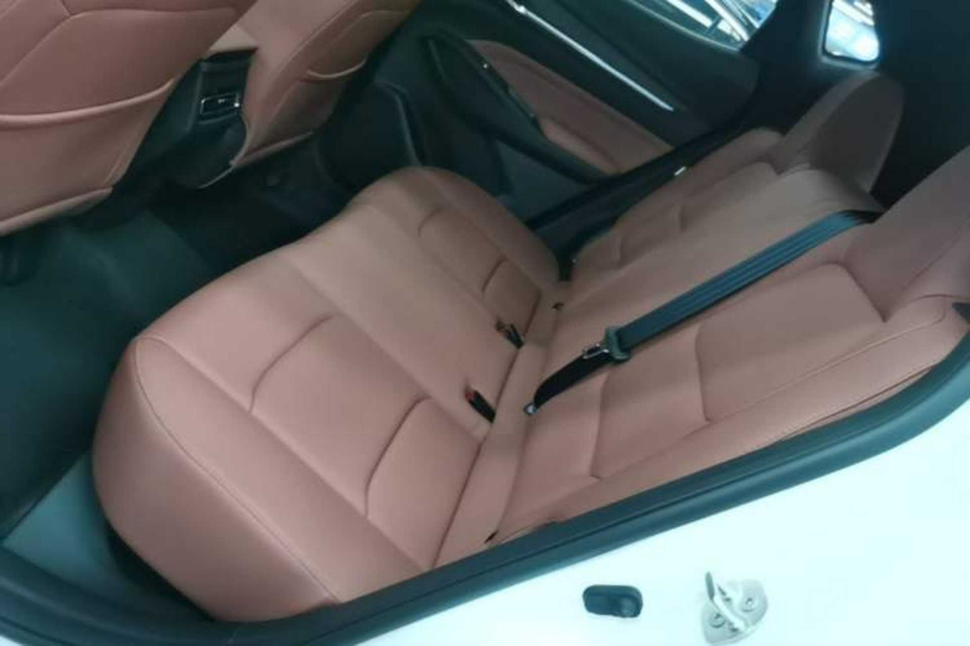 Used CHANGAN X5 PLUS 2026 Model, Second Generation, 1.5T Pioneer PRO Left Rear Seat