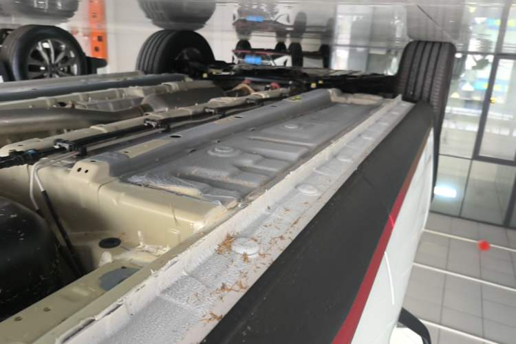 Used CHANGAN X5 PLUS 2026 Model, Second Generation, 1.5T Pioneer PRO Left Side Sill