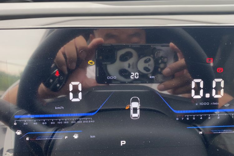 Used CHANGAN X5 PLUS 2026 Model, Second Generation, 1.5T High-Energy PRO Odometer Close Up