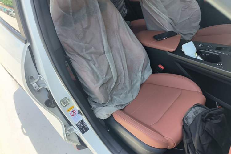Used CHANGAN X5 PLUS 2026 Model, Second Generation, 1.5T Excellence PRO Right Front Seat
