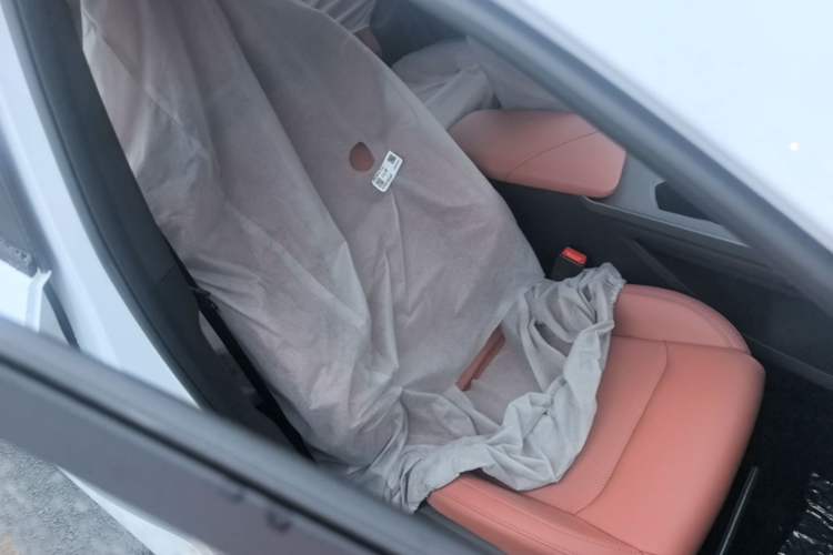 Used CHANGAN X5 PLUS 2026 Model, Second Generation, 1.5T Excellence PRO Right Front Seat