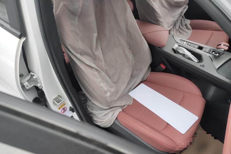 Used CHANGAN X5 PLUS 2026 Model, Second Generation, 1.5T Excellence PRO Right Front Seat