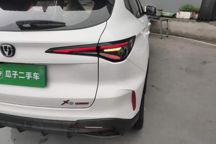 Used CHANGAN X5 PLUS 2026 Model, Second Generation, 1.5T Excellence PRO Right Rear Taillight