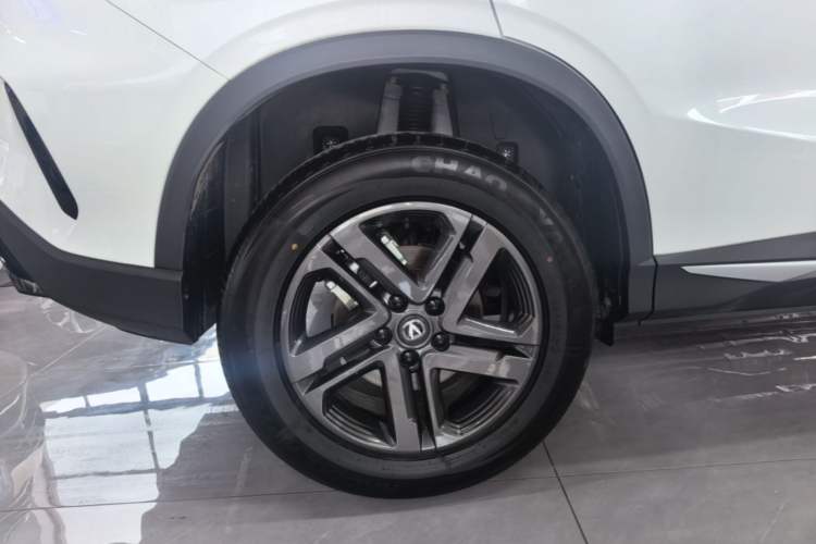 Used CHANGAN X5 PLUS 2026 Model, Second Generation, 1.5T High-Energy PRO Right Rear Wheel Hub
