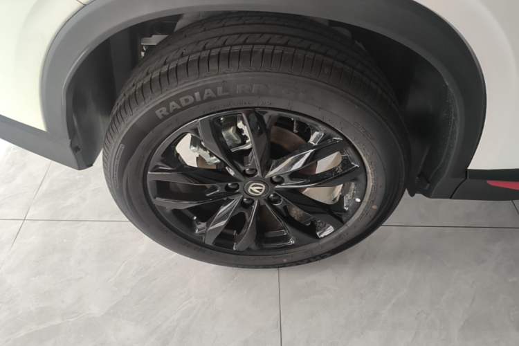 Used CHANGAN X5 PLUS 2026 Model, Second Generation, 1.5T Pioneer PRO Right Rear Wheel Hub