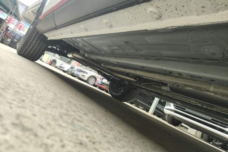 Used CHANGAN X5 PLUS 2026 Model, Second Generation, 1.5T Pioneer PRO Right Side Sill