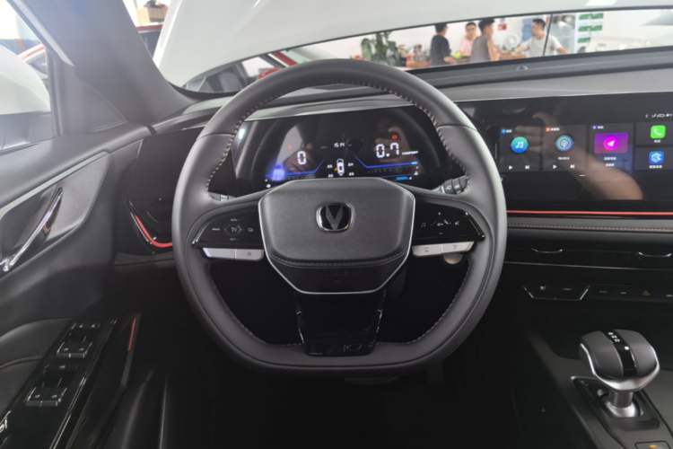 Used CHANGAN X5 PLUS 2026 Model, Second Generation, 1.5T High-Energy PRO Steering Wheel