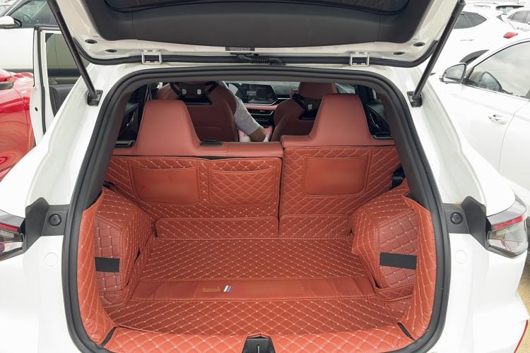 Used CHANGAN X5 PLUS 2026 Model, Second Generation, 1.5T Pioneer PRO Trunk