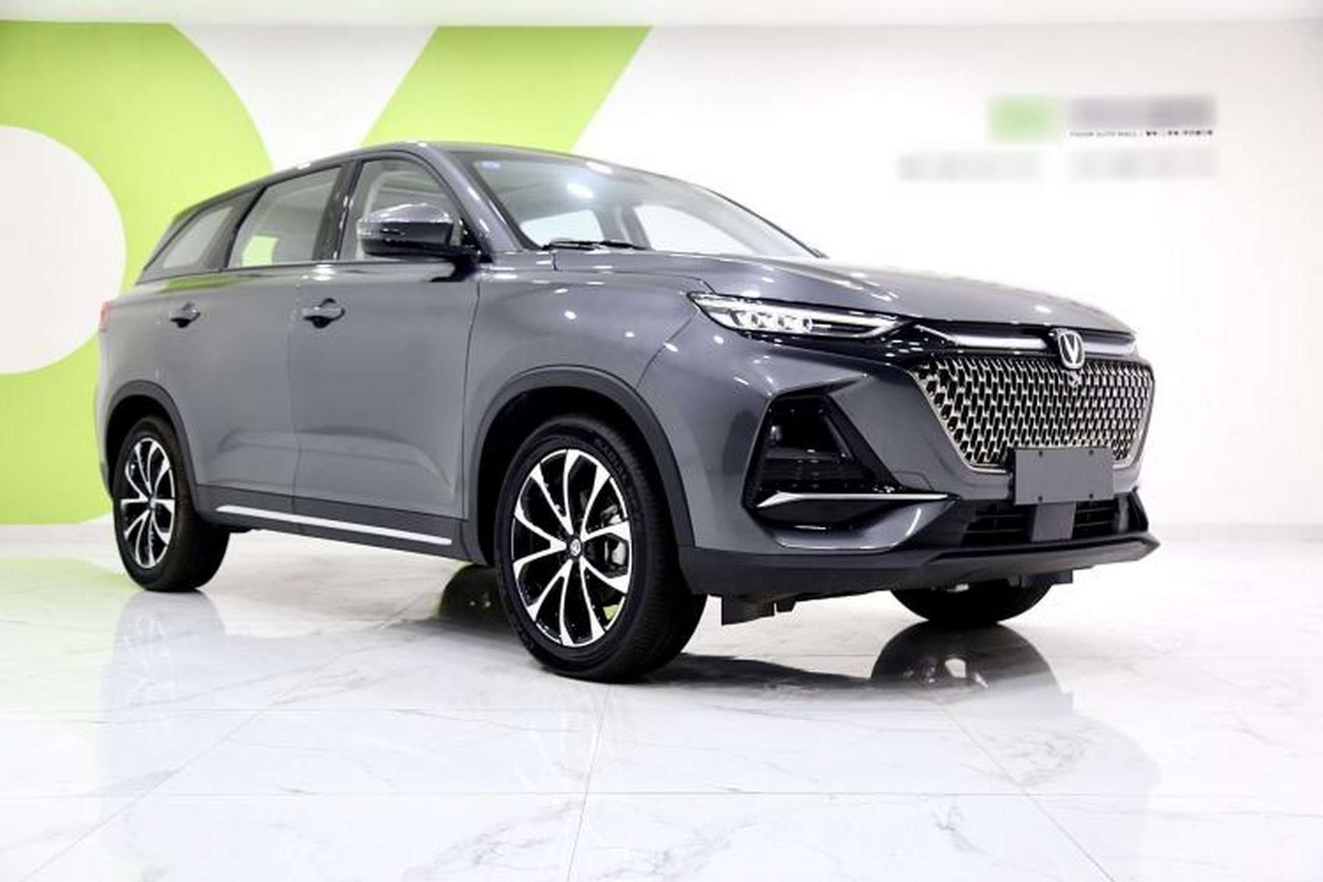 Used CHANGAN X7 PLUS 2024 1.5T Automatic Prestige 7-Seater Exterior 1