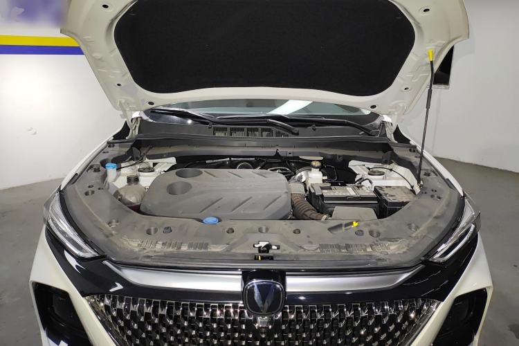 Used CHANGAN X7 PLUS 2024 1.5T Automatic Luxury 7-Seater Engine Bay