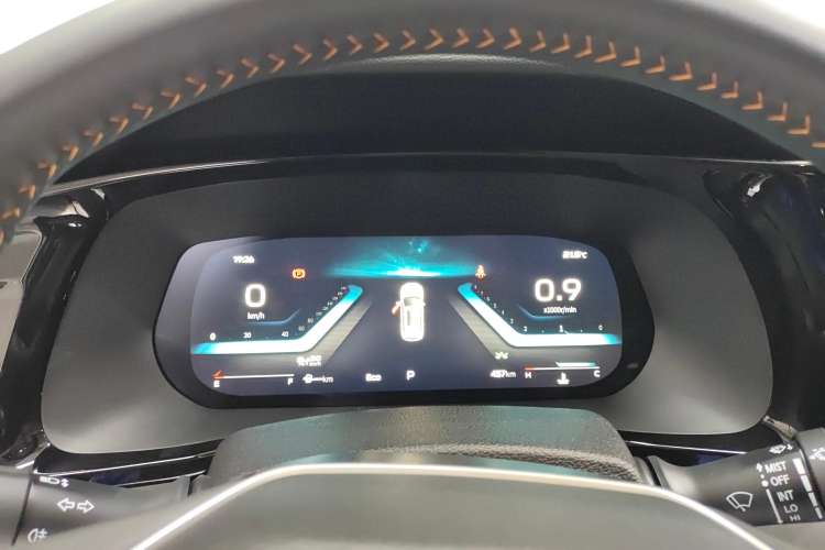 Used CHANGAN X7 PLUS 2024 1.5T Automatic Luxury 7-Seater Instrument Cluster