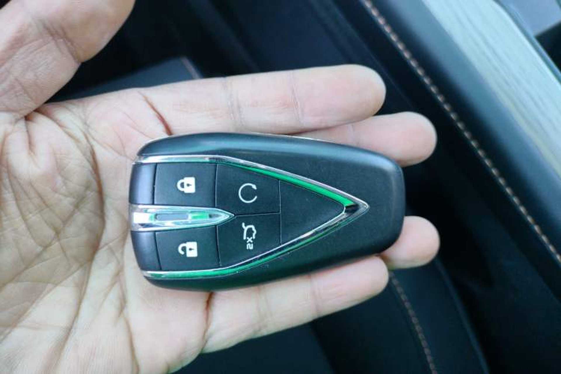 Used CHANGAN X7 PLUS 2024 1.5T Automatic Luxury 7-Seater Vehicle Key