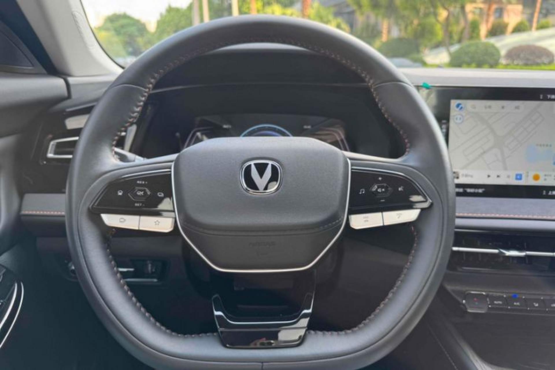 Used CHANGAN X7 PLUS 2024 1.5T Automatic Prestige 7-Seater Interior 13