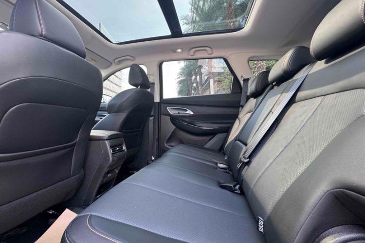 Used CHANGAN X7 PLUS 2024 1.5T Automatic Prestige 7-Seater Interior 2