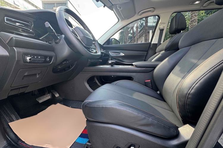Used CHANGAN X7 PLUS 2024 1.5T Automatic Prestige 7-Seater Interior 3