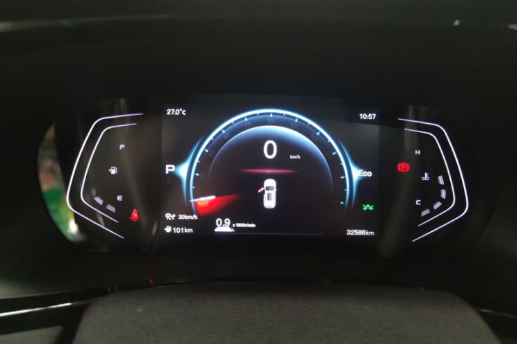 Used CHANGAN X7 PLUS 2024 1.5T Automatic Prestige 7-Seater Odometer Close Up