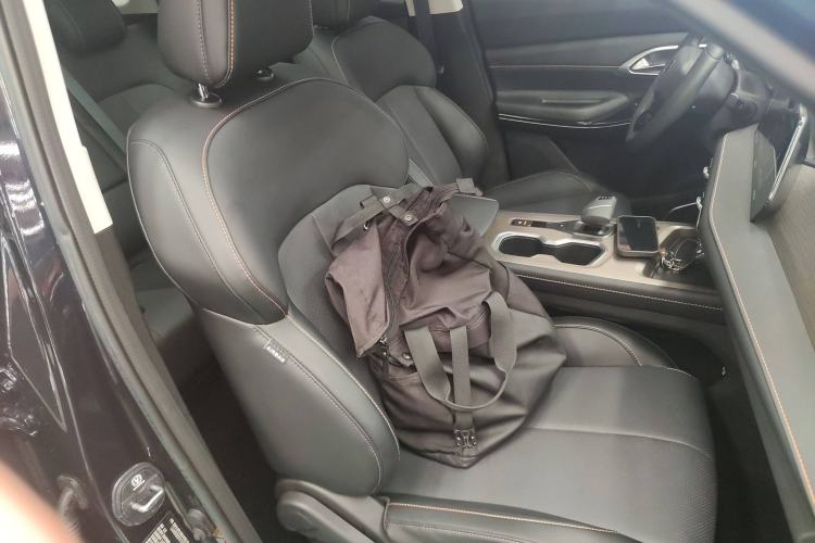 Used CHANGAN X7 PLUS 2024 1.5T Automatic Prestige 7-Seater Right Front Seat