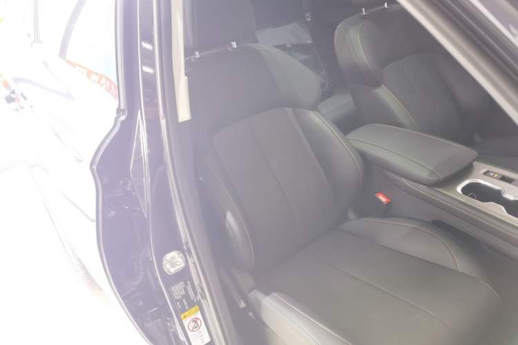 Used CHANGAN X7 PLUS 2024 1.5T Automatic Smart Enjoyment 5-Seater Right Front Seat