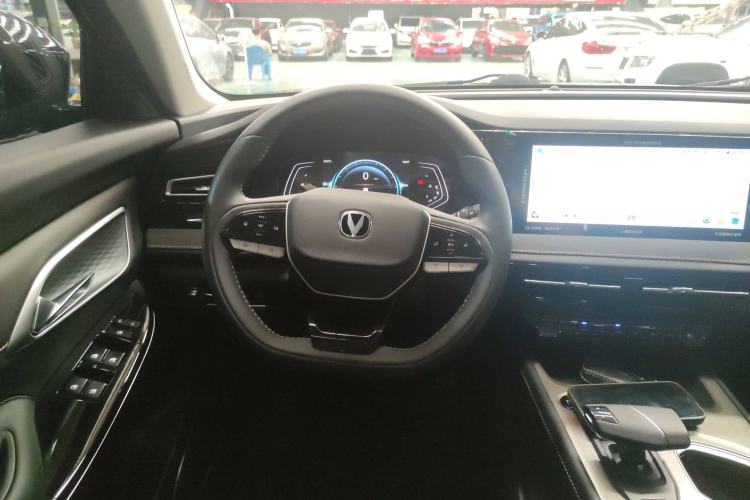 Used CHANGAN X7 PLUS 2024 1.5T Automatic Prestige 7-Seater Steering Wheel
