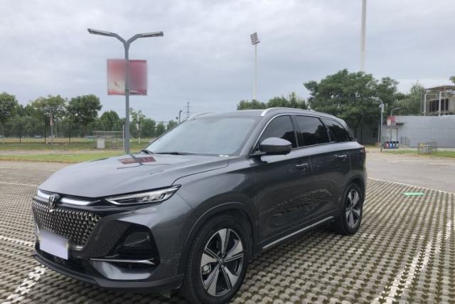 Used CHANGAN X7 PLUS 2024 1.5T Automatic Luxury 7-Seater