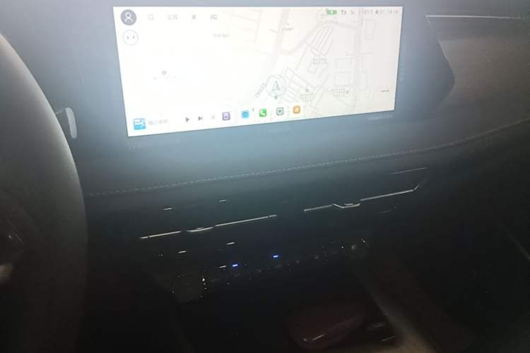 Used CHANGAN X7 PLUS 2024 1.5T Automatic Prestige 7-Seater Audio And AC Panel