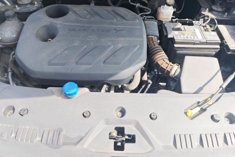 Used CHANGAN X7 PLUS 2024 1.5T Automatic Prestige 7-Seater Engine Bay
