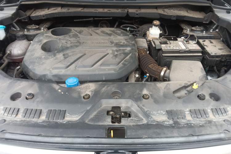Used CHANGAN X7 PLUS 2024 1.5T Automatic Luxury 7-Seater Engine Bay