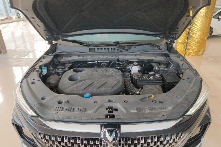 Used CHANGAN X7 PLUS 2024 1.5T Automatic Prestige 7-Seater Engine Bay
