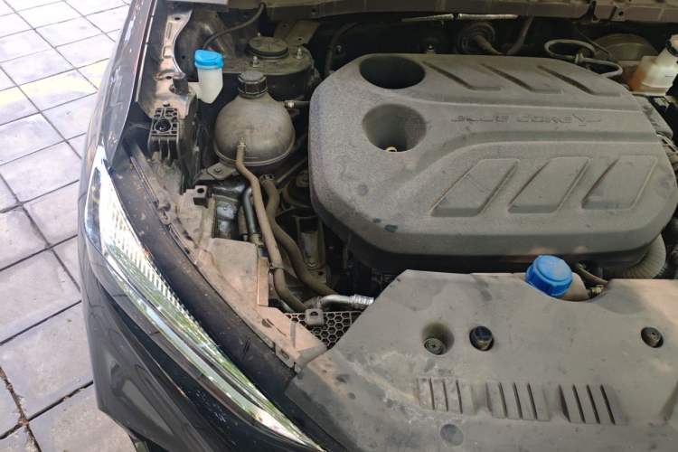 Used CHANGAN X7 PLUS 2024 1.5T Automatic Prestige 7-Seater Engine Bay Right