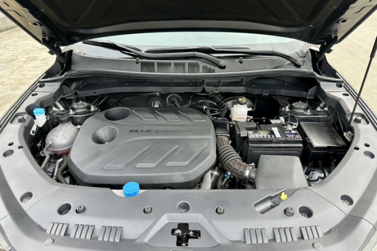 Used CHANGAN X7 PLUS 2024 1.5T Automatic Luxury 7-Seater Engine Bay
