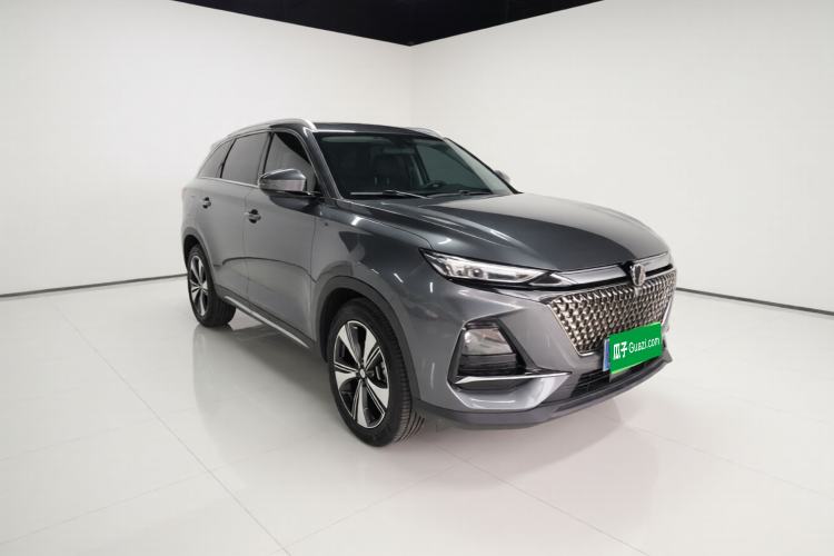 Used CHANGAN X7 PLUS 2024 1.5T Automatic Prestige 7-Seater Exterior 1