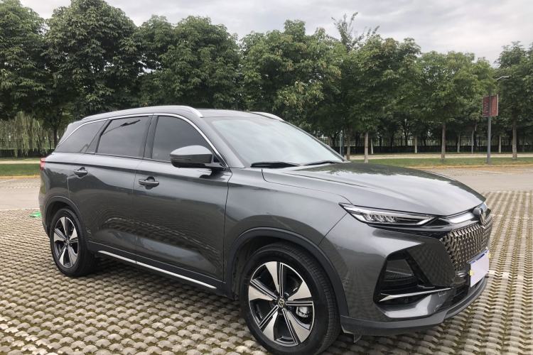 Used CHANGAN X7 PLUS 2024 1.5T Automatic Luxury 7-Seater Exterior 2