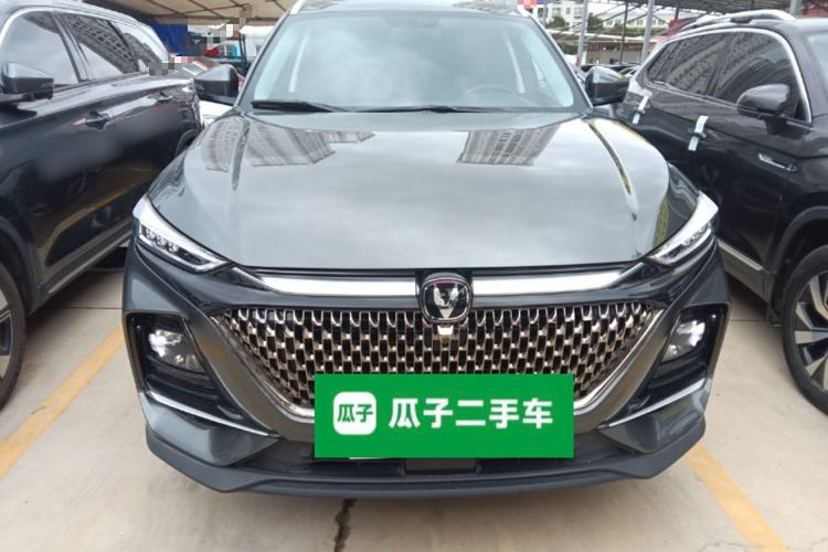Used CHANGAN X7 PLUS 2024 1.5T Automatic Luxury 7-Seater Front