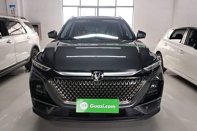 Used CHANGAN X7 PLUS 2024 1.5T Automatic Prestige 7-Seater Front
